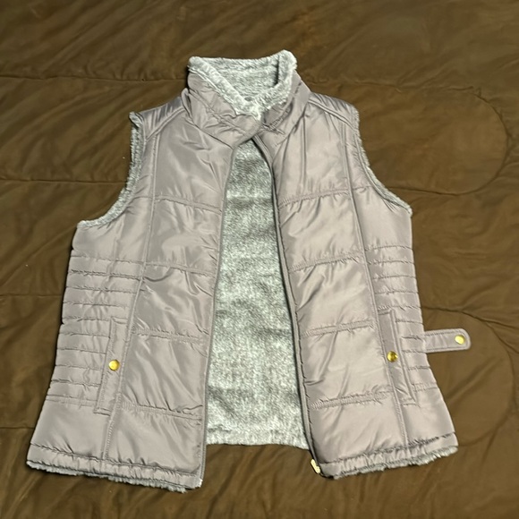 Reversible Gray Vest - Picture 1 of 3